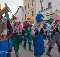 fileadmin/roha/images_galerie/brauchtum/Fasching/BR-FASCHI-2018-1556-05-1554-D-roha-Brauchtum-Fasching-Zug-Teisendorf-Marktstrasse-Musikkapelle.png