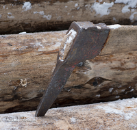 fileadmin/roha/images_galerie/Landwirtschaft/Forst-Holzknecht/HOLZKNE-HAM-DET-0007-01-D-roha-Holzknecht-Schlitten-Winter-Siegsdorf-Hammer-Winterzug-Kette-Sapie.png