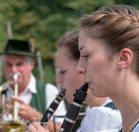 fileadmin/roha/images_galerie/musik/Blasmusik/Piding/MU-BLA-PID-ALM-1331-01-D-roha-Musik-Blasmusik-Musikkapelle-Piding-Steineralm-Almfest.png