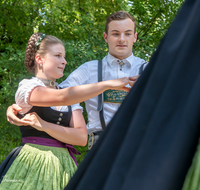 fileadmin/roha/Gautrachtenfest/BR-TRACH-TANZ-2019-1432-D-roha-Brauchtum-Tracht-Tanz-Platteln-Teisendorf.png