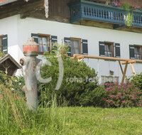 fileadmin/roha/images_galerie/Feuerwehr-Florianijuenger/FFW-TEI-HYD-0009-D-roha-Feuerwehr-Teisendorf-Hydrant-Wasser-Pank.jpg