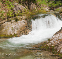 fileadmin/roha/images_galerie/wasser/SCHNEILZL-WEISSB-0001-01-D-roha-Schneizlreuth-Weissbach-Schlucht-Wasser.png