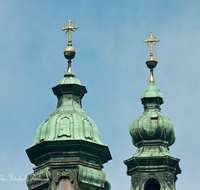 fileadmin/roha/images_galerie/orte_landschaft/Salzburg/St-Peter-Katakomben/SA-STPETER-0007-2-D-roha-Salzburg-St-Peter-Kirchturm-Zwiebelturm.png