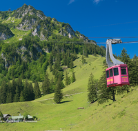 fileadmin/roha/images_galerie/orte_landschaft/Bergen/BERG-HOCHF-BAHN-0011-D-roha-Bergen-Hochfelln-Bergbahn-Gondel-Gipfel.png