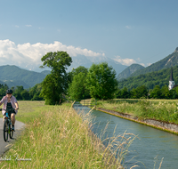 fileadmin/roha/images_galerie/orte_landschaft/Salzburg/Almkanal/SA-B-ALMK-GROED-0012-04-D-roha-Salzburg-Almkanal-E-Bike-Wasser-Gerinne-Groedig.png