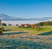 fileadmin/roha/images_galerie/orte_landschaft/Anger/Anger/Anger-Stimmung/LANDS-ANG-FELB-0045-D-roha-Landschaft-Anger-Panorama-Felber-Hochstaufen-Zwiesel.png