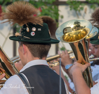 fileadmin/roha/images_galerie/musik/Blasmusik/Piding/MU-BLA-PID-STA-1942-02-D-roha-Musik-Blasmusik-Musikkapelle-Piding-Standkonzert.png