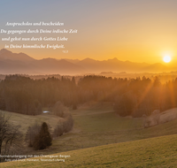 fileadmin/roha/images_trauerdruck/Trauerdruck-Seite-3/Sterbebild-Sonnenuntergang-Chiemgauer-Berge.png