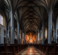 fileadmin/roha/images_galerie/orte_landschaft/Altoetting/ALTOETT-STIFTSK-0001-D-roha-Altoetting-Stiftskirche.png