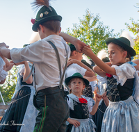 fileadmin/roha/images_galerie/brauchtum/Tracht/BR-TRACH-PID-HEIM-0013-D-M-roha-Brauchtum-Tracht-Piding-Heimatabend.png