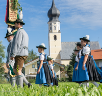 fileadmin/roha/images_galerie/orte_landschaft/Ainring/Trachtenfest/BR-FEST-FELDK-TRACH-2019-08-18-0943-02-D-roha-Brauchtum-Fest-Feldkirchen-Trachtenverein.png