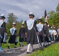 fileadmin/roha/images_galerie/brauchtum/Tracht/Trachtenwallfahrt_Raiten/BR-TRACH-WALL-RAI-0046-D-roha-Brauchtum-Tracht-Trachtenwallfahrt-Raiten-Chiemgau-Alpenverband-Blumenwiese.png