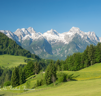 fileadmin/roha/images_galerie/orte_landschaft/Lofer-Kirchental-Wildenthal-Unken/LOFER-AU-0001-D-roha-Lofer-Au-Loferer-Steinberge.png