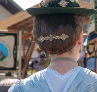 fileadmin/roha/images_galerie/orte_landschaft/Anger/Anger-Trachten-Musik-Fest/BR-FEST-ANG-MUS-TRACH-2018-08-19-1026-01-D-roha-Brauchtum-Fest-Anger-Trachtenverein-Musikkapelle.png