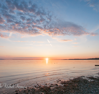 fileadmin/roha/images_galerie/stimmung-Sonne/Sonnenuntergang/SON-UN-CHIEM-0017-D-roha-Sonne-Sonnenuntergang-Chiemsee-Chieming.png