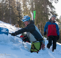 fileadmin/roha/images_galerie/Bergwacht/BERGW-UEB-PRED-2020-1135-01-D-roha-Bergwacht-Uebung-Predigtstuhl-Winter.png