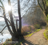 fileadmin/roha/images_trauerdruck/Trauerdruck1/Trauerdruck1-60-Bilder-2/Sterbebild-Hoeglwoerther-See-Herbst-Sonnenaufgang.png