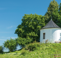 fileadmin/roha/images_trauerdruck/Trauerdruck-Seite-5/Sterbebild-Seehaus-Petting-Kapelle.png