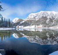 fileadmin/roha/images_galerie/orte_landschaft/Berchtesgaden/Ramsau/BGD-RA-HI-WI-0001-D-P-roha-Berchtesgaden-Ramsau-Hintersee-Winter-Reiter-Alpe.png