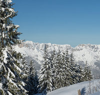 fileadmin/roha/images_galerie/orte_landschaft/Berchtesgaden/Rossfeld-Goell/BGD-ROSSF-UNT-0001-D-roha-Berchtesgaden-Rossfeld-Untersberg-Winter.png