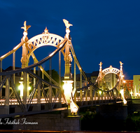 fileadmin/roha/images_galerie/orte_landschaft/Laufen/LAUF-BRUE-NACHT-0003-D-roha-Laufen-Salzach-Bruecke-Nacht.png