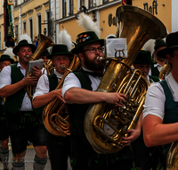 fileadmin/roha/images_galerie/orte_landschaft/Teisendorf/Gaufest-GauverbandI-Freitag14.-Sonntag23.Juli2023/BR-GAUFEST-TEIS-2023-3-1157-08-D-roha-Tracht-Gaufest-Teisendorf.png