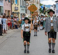 fileadmin/roha/images_galerie/orte_landschaft/Teisendorf/Gaufest-GauverbandI-Freitag14.-Sonntag23.Juli2023/BR-GAUFEST-TEIS-2023-3-1147-00-D-roha-Tracht-Gaufest-Teisendorf.png