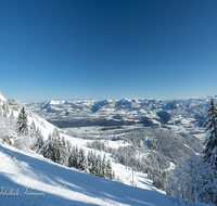 fileadmin/roha/images_galerie/orte_landschaft/Berchtesgaden/Rossfeld-Goell/BGD-ROSSF-SALZK-0001-D-roha-Berchtesgaden-Rossfeld-Salzkammergut-Winter.png