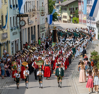 fileadmin/roha/Gautrachtenfest/Bilderglalerie/Gaufest-2023/Festsonntag/BR-GAUFEST-TEIS-2023-3-1137-01-D-roha-Tracht-Gaufest-Teisendorf.png