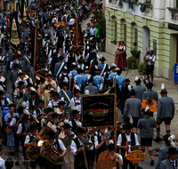 fileadmin/roha/images_galerie/orte_landschaft/Teisendorf/Gaufest-GauverbandI-Freitag14.-Sonntag23.Juli2023/BR-GAUFEST-TEIS-2023-3-1206-05-D-roha-Tracht-Gaufest-Teisendorf.png