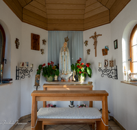 fileadmin/roha/images_galerie/kirche_religion/Laufen_-_Leobendorf/KKKM-LAUF-N-DAR-0005-D-M-roha-Kapelle-Laufen-Neudaring.png