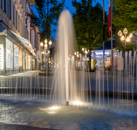 fileadmin/roha/images_galerie/orte_landschaft/Bad_Reichenhall/BAD-REI-FUSSG-0030-D-roha-Bad-Reichenhall-Wisbacher-Brunnen.png