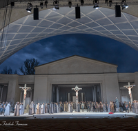 fileadmin/roha/images_galerie/orte_landschaft/Oberammergau/Passion_2022/OBERA-PASS-2022-2055-01-M-D-roha-Oberammergau-Passion-Spiele.png