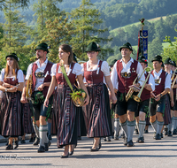 fileadmin/roha/images_galerie/musik/Blasmusik/MU-BLA-THUN-ANG-2018-0941-01-D-roha-Musik-Blasmusik-Thundorf-Strass-Anger-Festzug.png