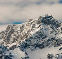 fileadmin/roha/images_galerie/Winter/WINT-UNTERSB-0001-D-roha-Winter-Untersberg-Gipfel-Bergstation-Schnee-Salzburg.png