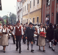 fileadmin/roha/Gautrachtenfest/Bilderglalerie/Gaufest-Teisendorf-1982-04.png