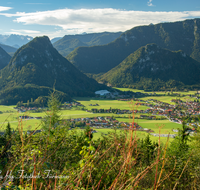 fileadmin/roha/images_galerie/orte_landschaft/Inzell/INZ-0109-01-D-roha-Inzell-Berge-Rauschberg-Panorama-Herbst.png