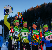 fileadmin/roha/images_galerie/Freizeit-Sport/Biathlon/SPO-BIATH-0273-1701-01-D-roha-Sport-Biathlon-Ruhpolding-2012-Weltmeisterschaft-Siegerehrung-Staffel.png