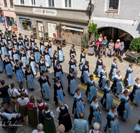 fileadmin/roha/Gautrachtenfest/Bilderglalerie/Gaufest-2023/Festsonntag/BR-GAUFEST-TEIS-2023-3-1138-24-D-roha-Tracht-Gaufest-Teisendorf..png