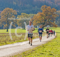 fileadmin/roha/images_galerie/Freizeit-Sport/Triathlon_und_Lauf/SPO-LAUF-HOEGLW-0001-D-roha-Sport-Hoeglwoerther-See-Lauf-Teisendorf-Anger-Ramsau-Herbst-neu.jpg