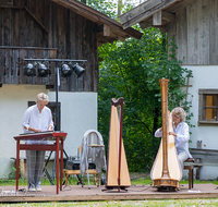 fileadmin/roha/images_galerie/orte_landschaft/Ainring/Theater/AINR-THEAT-KONZ-2019-1904-D-roha-Ainring-Theater-Freilichtbuehne-Dorfpark-Konzert-Kastner-Schmid.png