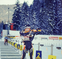 fileadmin/roha/images_galerie/Freizeit-Sport/Biathlon/2002-Biathlon/SPO-BIATH-0000-2002-01-17-Ruhpolding-Biathlon-4943.png