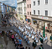 fileadmin/roha/Gautrachtenfest/Bilderglalerie/Gaufest-2023/Festsonntag/BR-GAUFEST-TEIS-2023-3-1138-20-D-roha-Tracht-Gaufest-Teisendorf.png