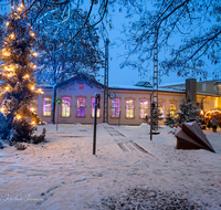 fileadmin/roha/images_galerie/orte_landschaft/Freilassing/Freilassing-Lokwelt/FREIL-LOKW-WEIH-0001-1645-D-roha-Freilassing-Lokwelt-Eisenbahn-Museum-Weihnacht.png