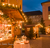 fileadmin/roha/images_galerie/brauchtum/Weihnachten/Christkindlmarkt-Bad-Reichenhall/BAD-REI-CHRIST-0018-D-roha-Bad-Reichenhall-Rathaus-Platz-Christkindlmarkt.png