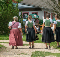 fileadmin/roha/images_galerie/orte_landschaft/Anger/Anger/AN-FUER-ALM-0003-0-02-D-roha-Anger-Fuermann-Alm-Fest.png