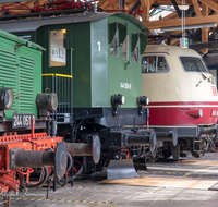 fileadmin/roha/images_galerie/orte_landschaft/Freilassing/Freilassing-Lokwelt/FREIL-LOKW-0006-0-04-D-roha-Freilassing-Lokwelt-Eisenbahn-Lokomotive-Museum.png