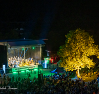 fileadmin/roha/images_galerie/musik/klassisch/MU-KL-PHIL-THUMS-2019-2149-01-D-roha-Musik-klassisch-Philharmonie-Bad-Reichenhall-Thumsee-brennt.png