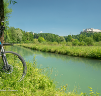 fileadmin/roha/images_galerie/orte_landschaft/Salzburg/Almkanal/SA-B-ALMK-0014-03-D-roha-Salzburg-Almkanal-Wasser-Gerinne-Kanal-E-Bike-Moenchsberg.png