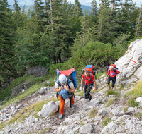 fileadmin/roha/images_galerie/Bergwacht/BERGW-UEB-STAUF-1731-D-roha-Bergwacht-Uebung-Hochstaufen.png